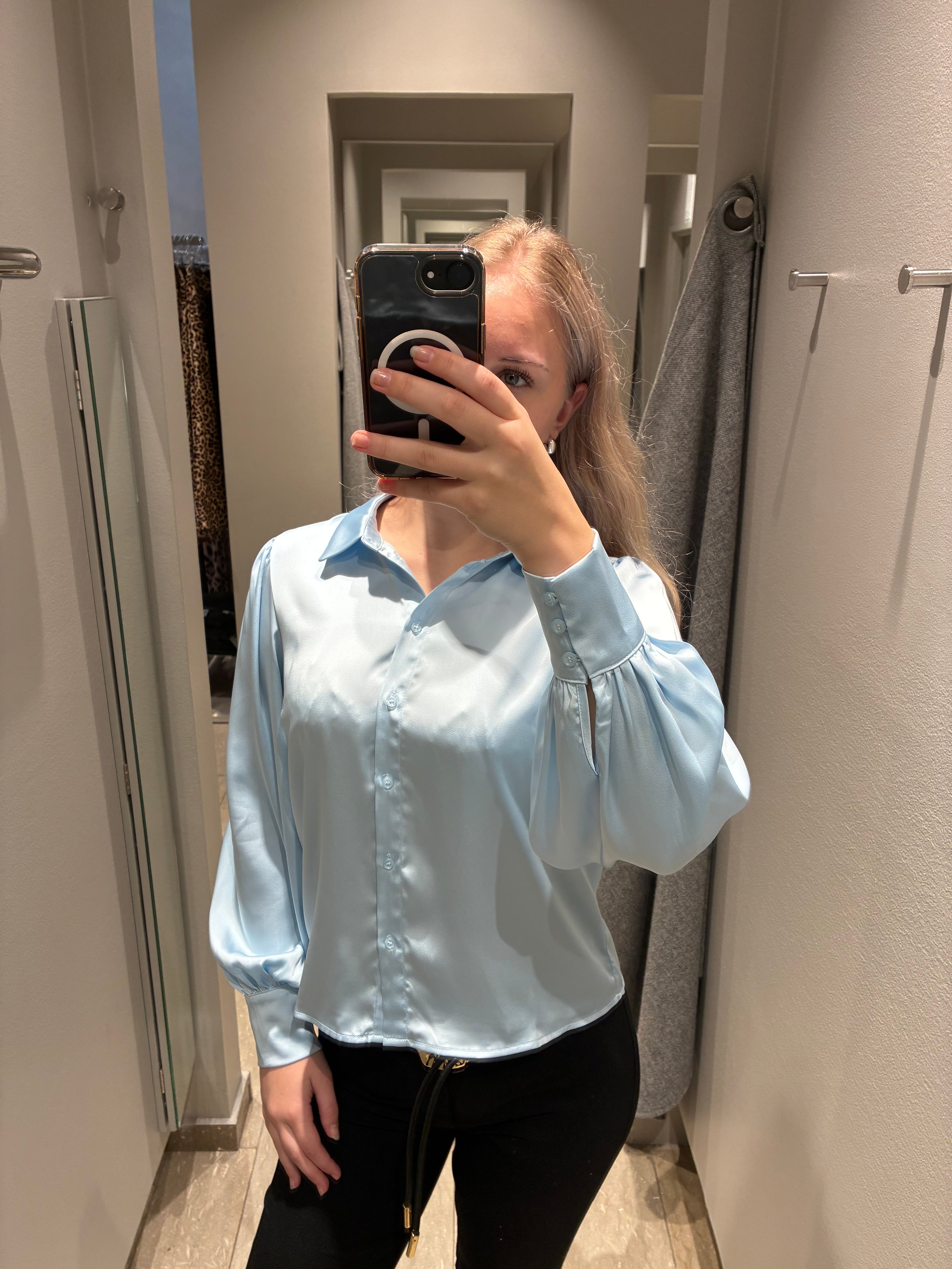 VIENNA Shirt - Nantucket Breeze